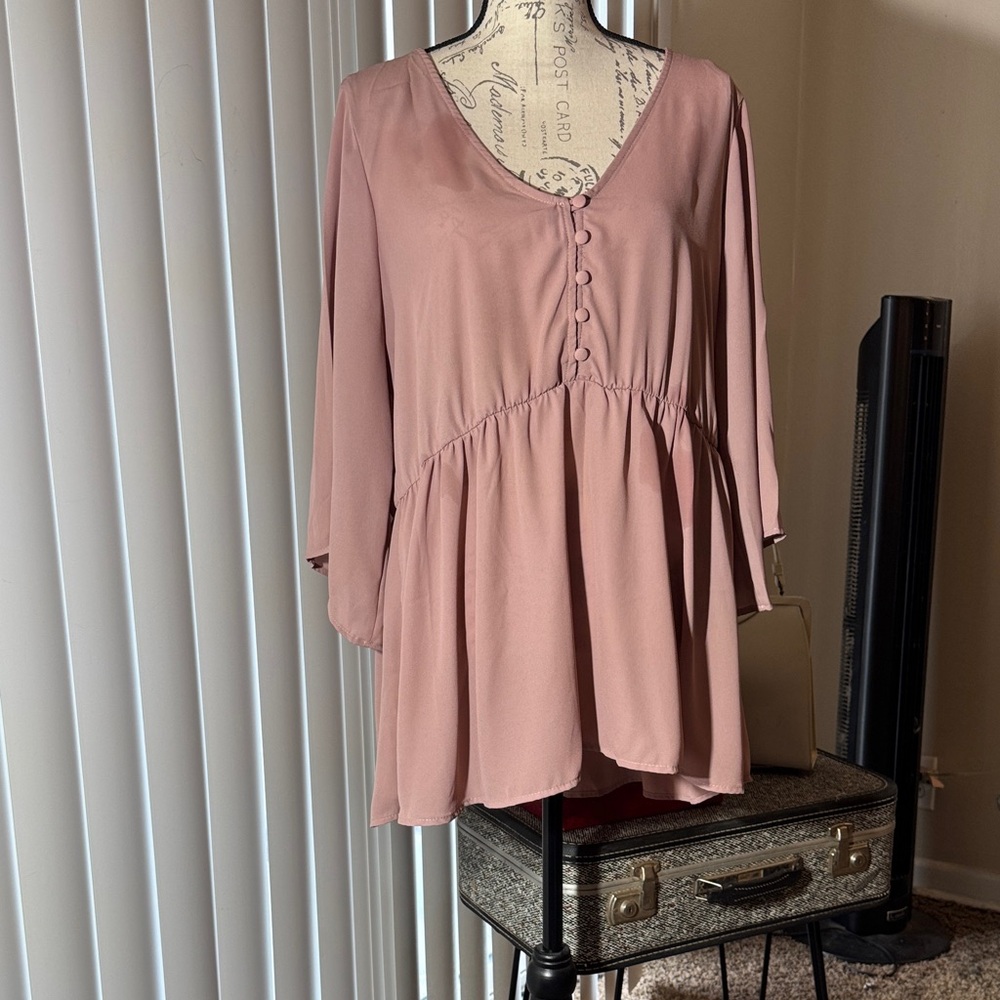torrid Mauve Button-Front Peplum Tunic